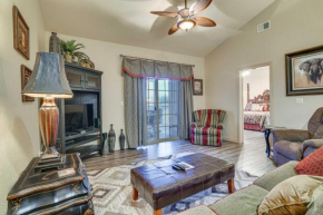 Branson Condo Private Balcony, 1 Mi to Strip!